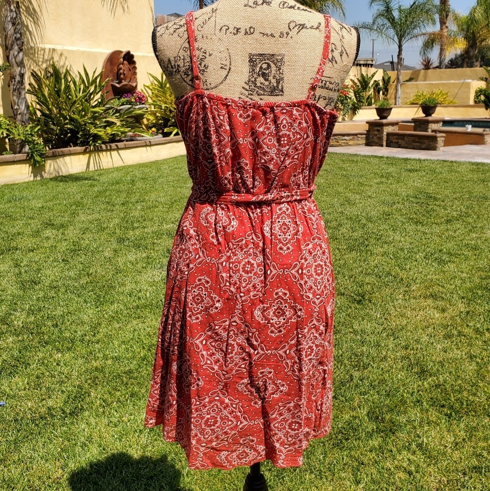 Dress - Picture 4 of 5
